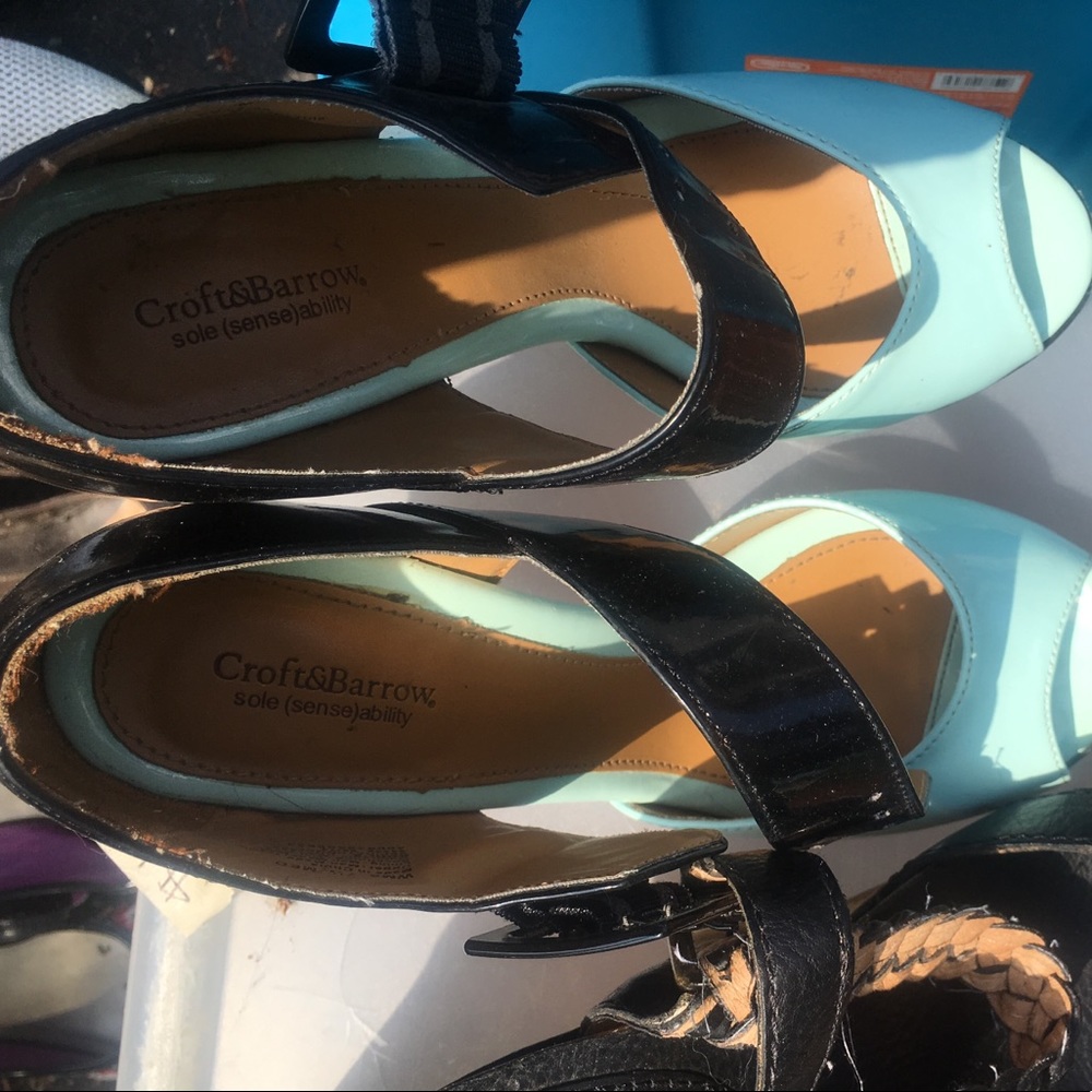 Croft & Barrow patent leather peep toes size 7.5
